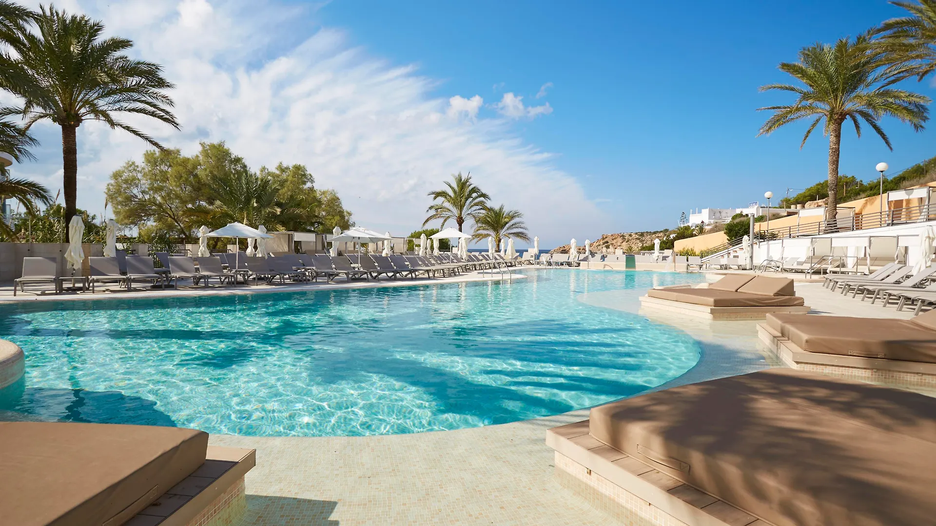 Insotel Tarida Beach Resort & Spa Cala Tarida  Cala Tarida (Ibiza)